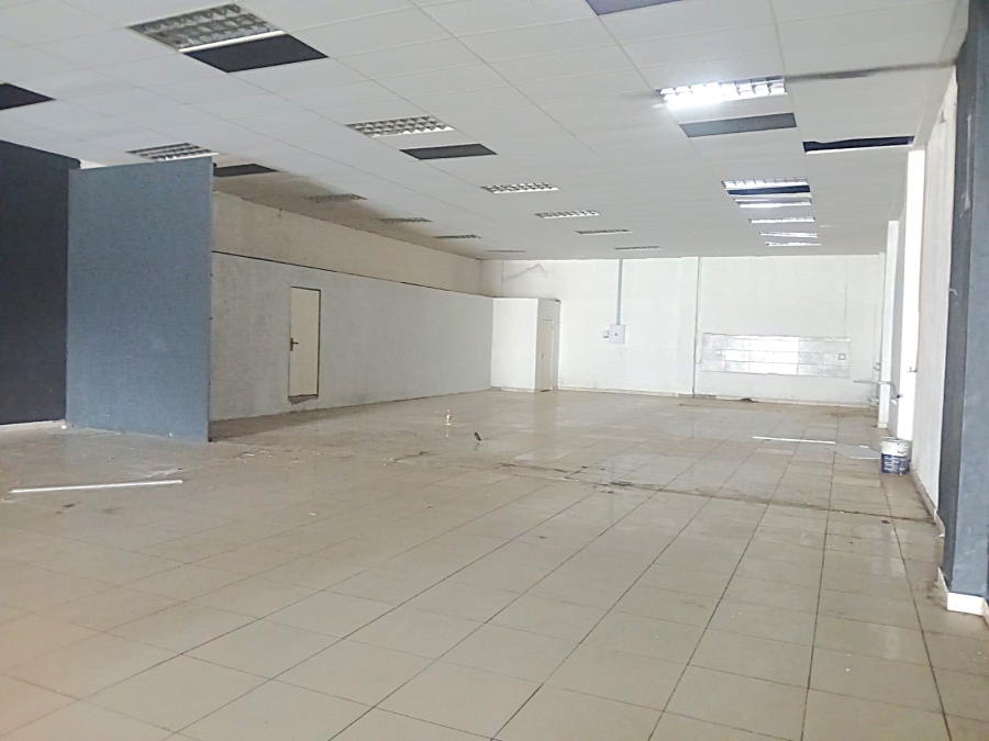 To Let Commercial Property for Rent in Lower Bo-dorp North West
